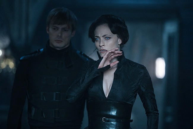 Bradley James; Lara Pulver