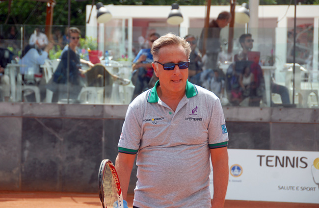 Paolo Bonolis al Tennis and Friends